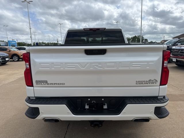 Used 2021 Chevrolet Silverado 1500 High Country w/ Technology Package AWD/4WD image 4