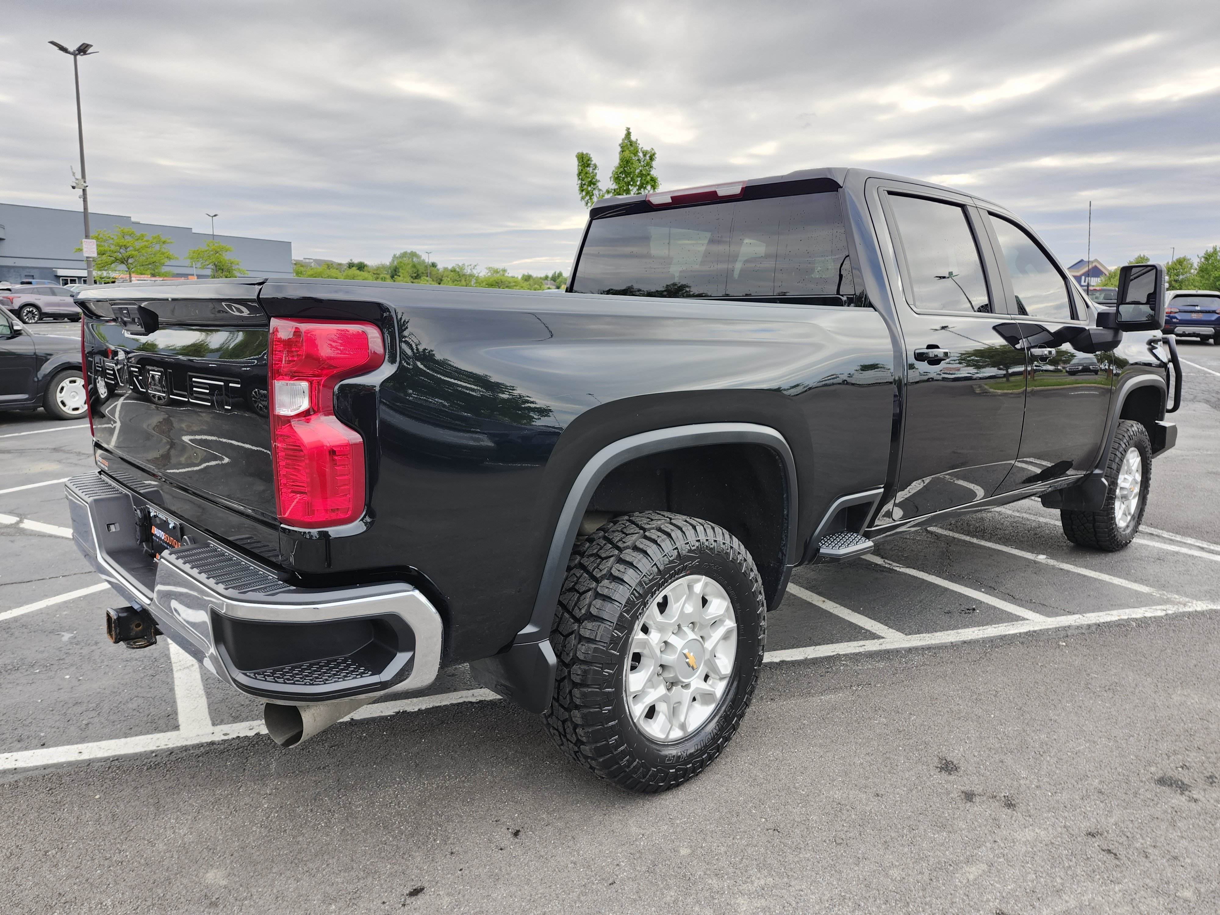 Used 2023 Chevrolet Silverado 3500 LT w/ Convenience Package AWD/4WD image 17
