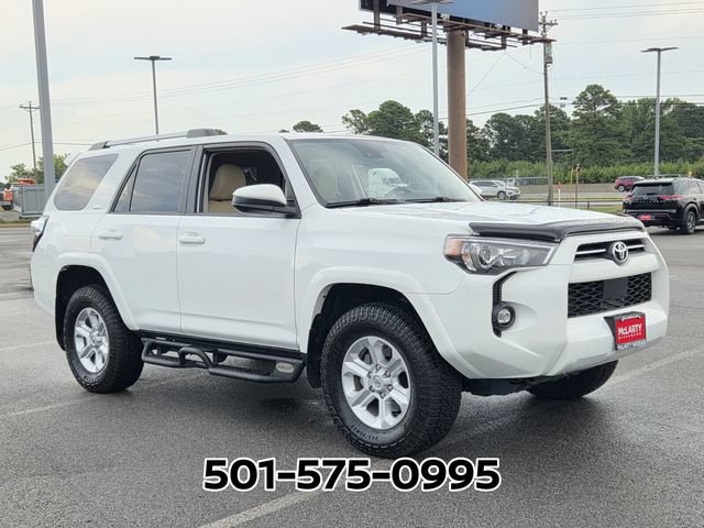 Used 2024 Toyota 4Runner SR5 AWD/4WD image 5