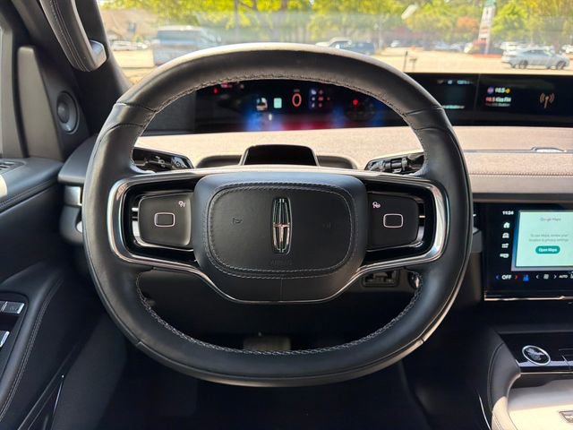 Used 2025 Lincoln Navigator Reserve w/ Jet Appearance Package AWD/4WD image 17