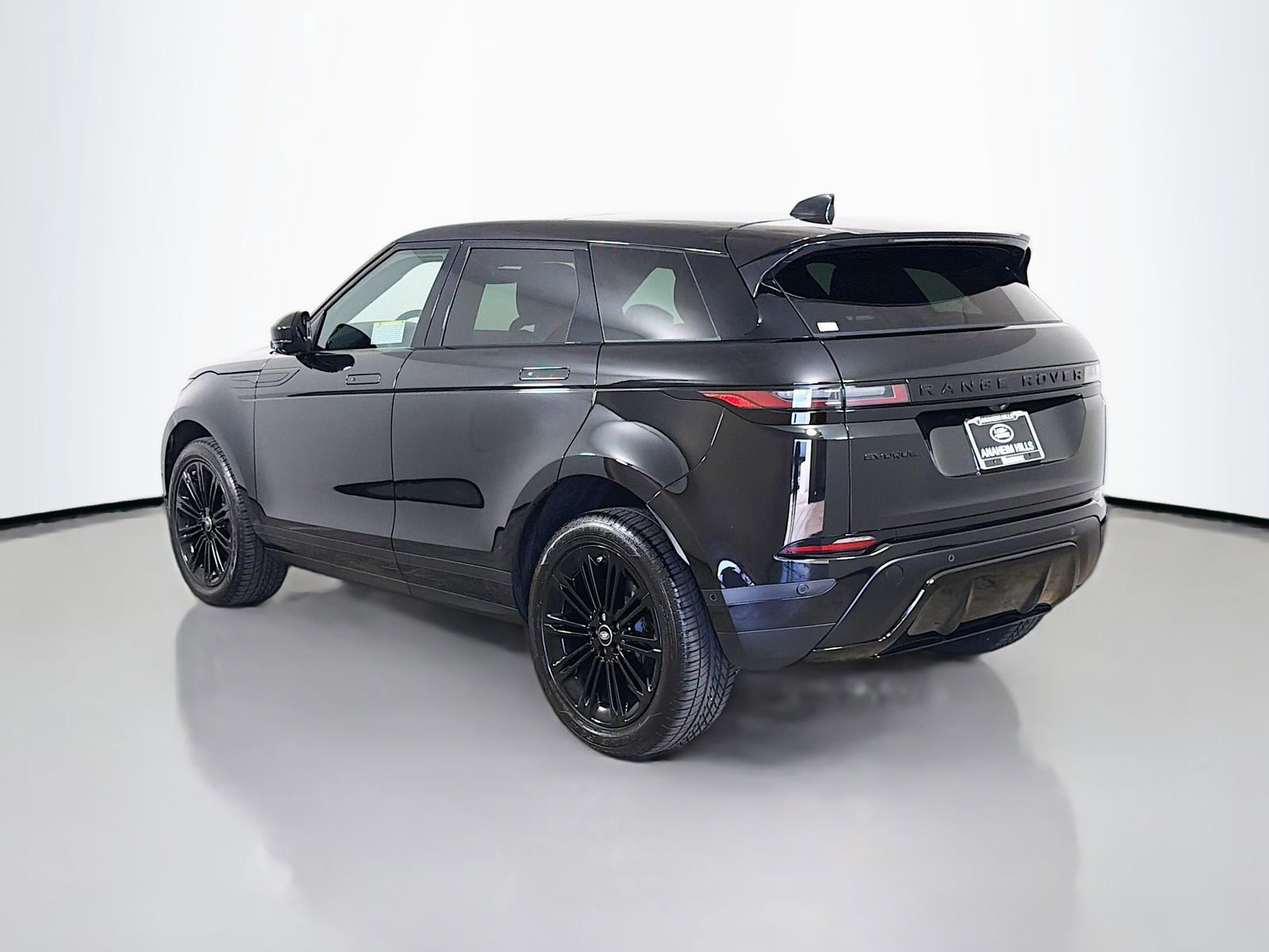 Certified 2026 Land Rover Range Rover Evoque S AWD/4WD image 3