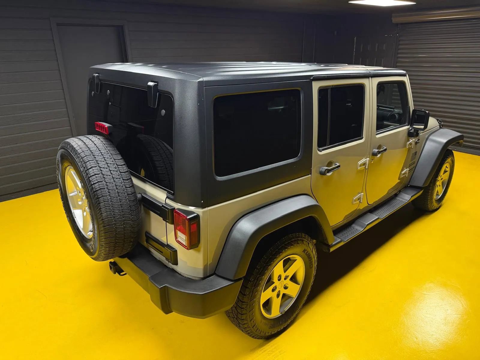 Used 2017 Jeep Wrangler Unlimited Sport w/ Quick Order Package 23S image 38