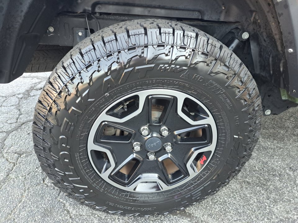 Used 2023 Jeep Gladiator Sport AWD/4WD image 22