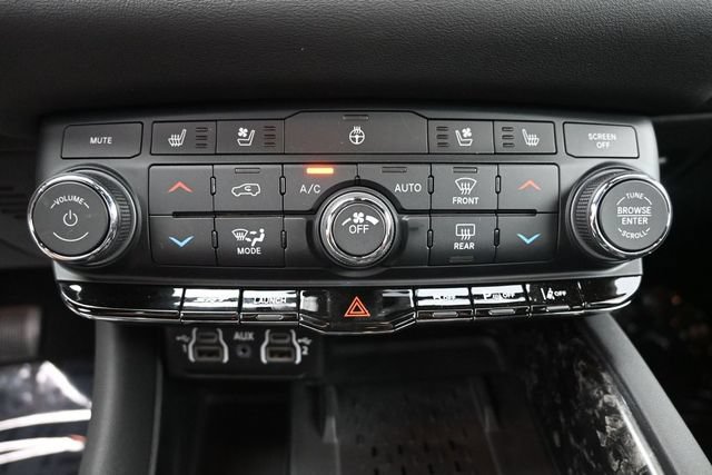 New 2026 Dodge Durango SRT Hellcat w/ Premium Group AWD/4WD image 25