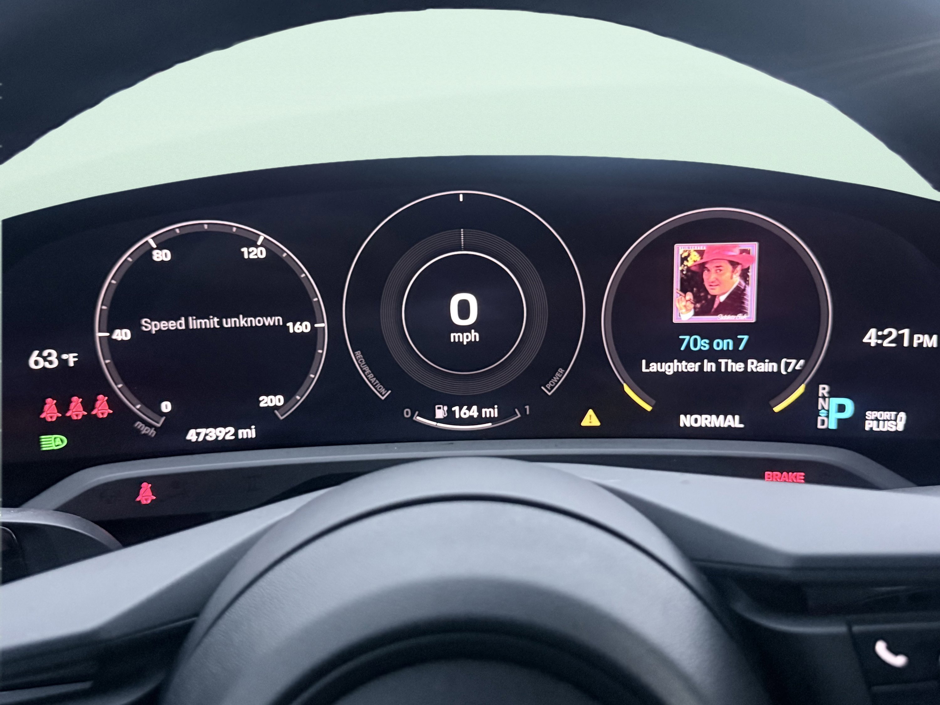 Used 2023 Porsche Taycan image 45