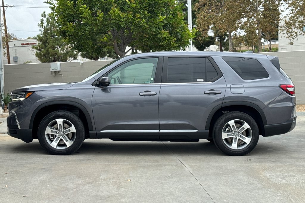 Certified 2024 Honda Pilot EX-L image 11