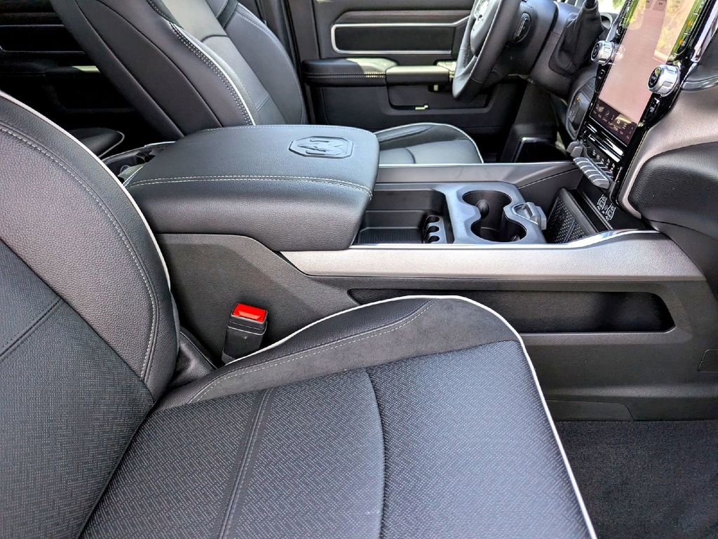 New 2026 RAM 3500 Laramie w/ Max Tow Package image 31
