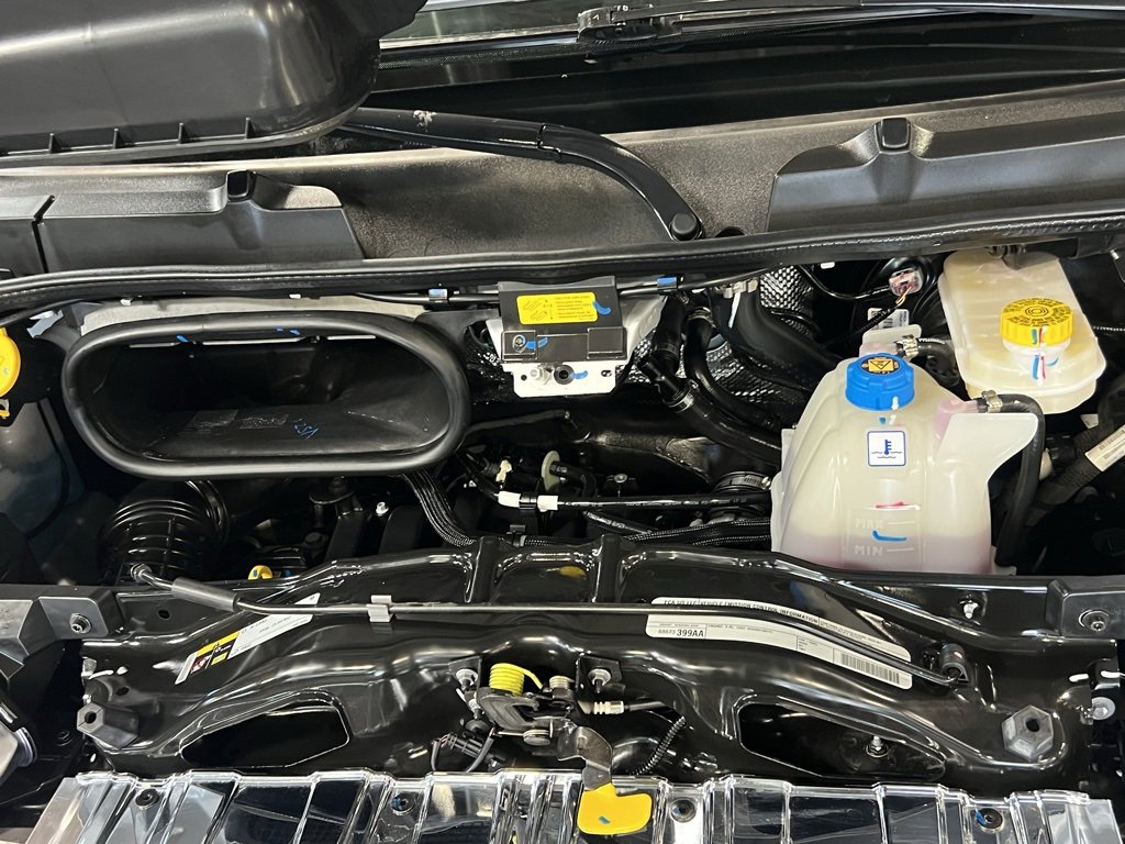 Used 2025 RAM ProMaster 3500 w/ Storage Group image 32