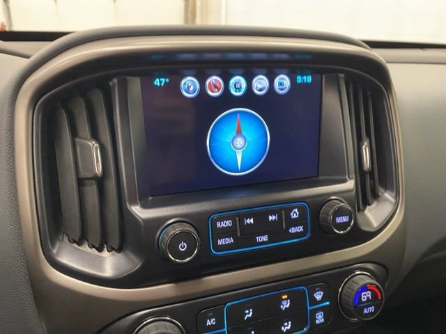 Used 2018 Chevrolet Colorado Z71 AWD/4WD image 13