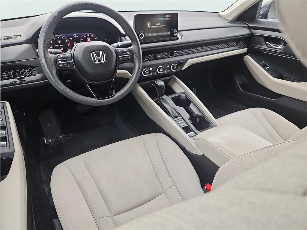 Used 2023 Honda Accord LX image 11