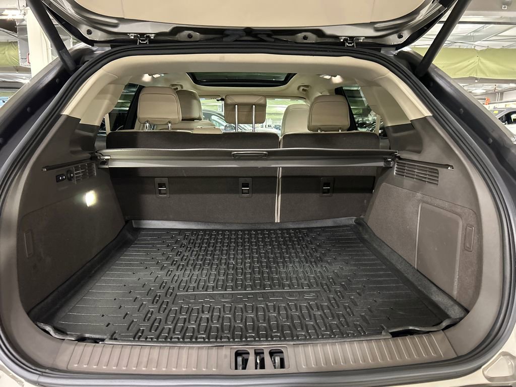 Used 2023 Lincoln Nautilus Reserve AWD/4WD image 27