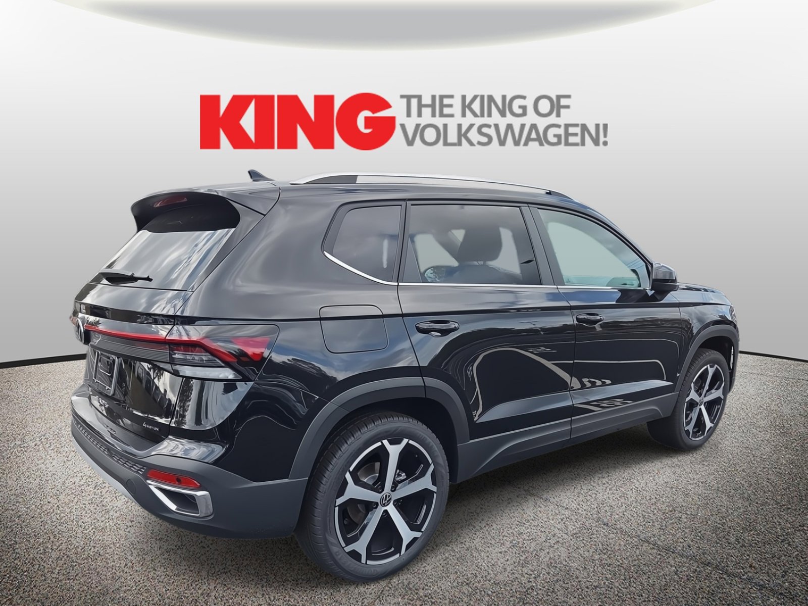 New 2025 Volkswagen Taos SEL image 3