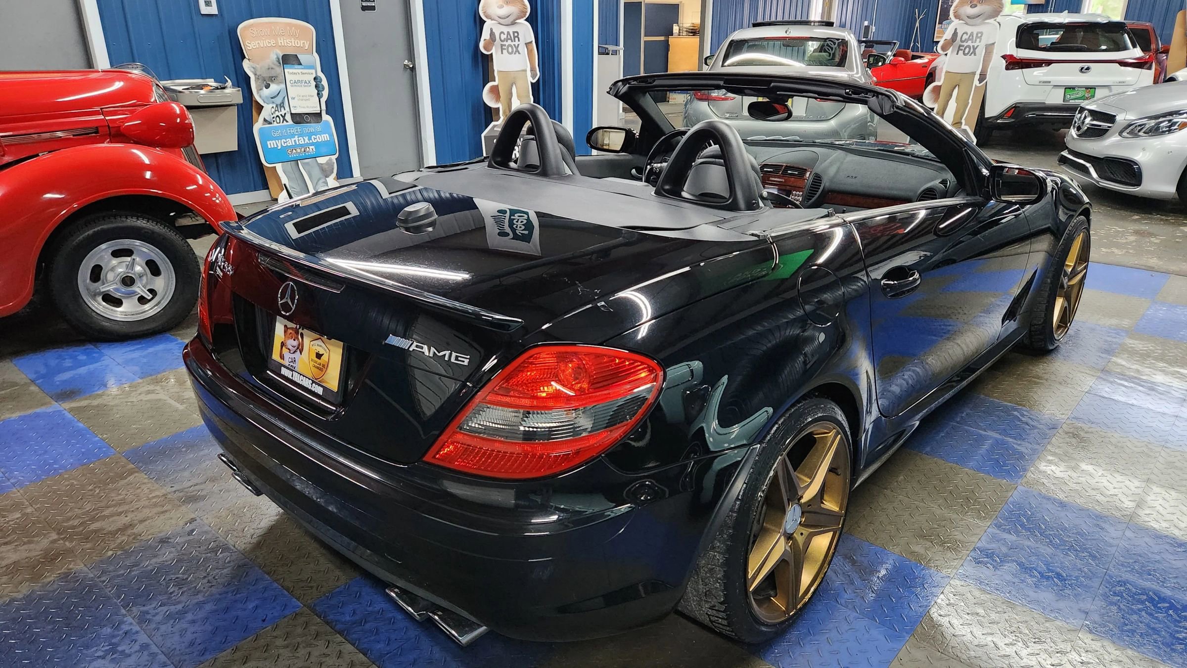 Used 2005 Mercedes-Benz SLK 55 AMG image 53