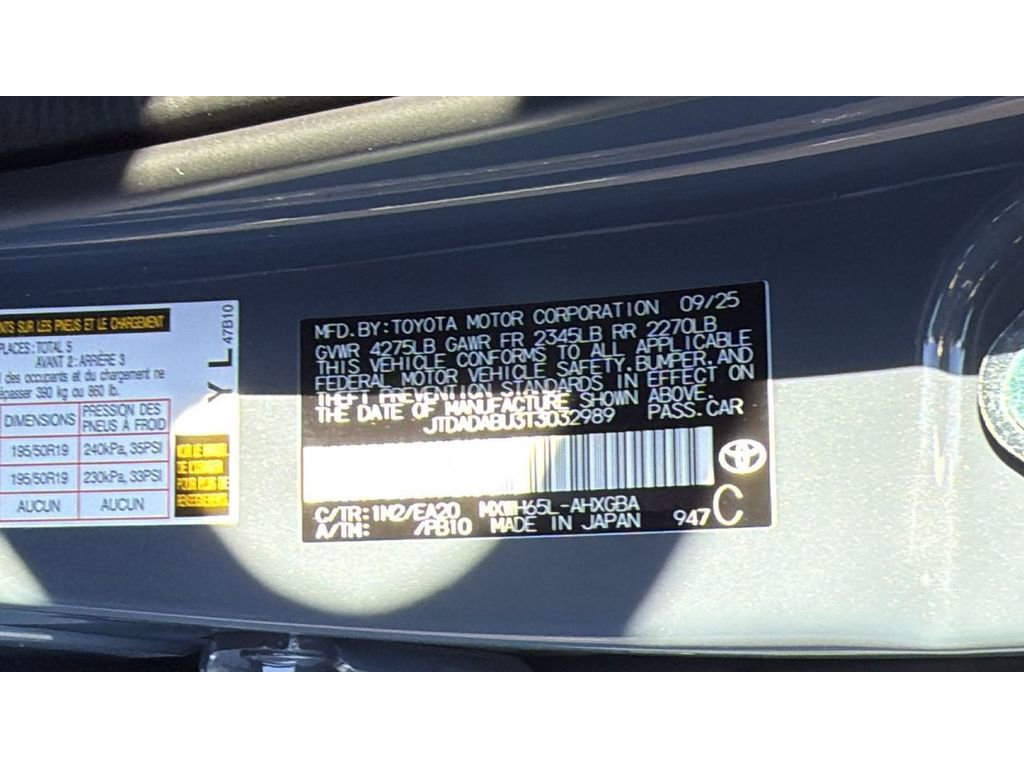 New 2026 Toyota Prius XLE AWD/4WD image 28