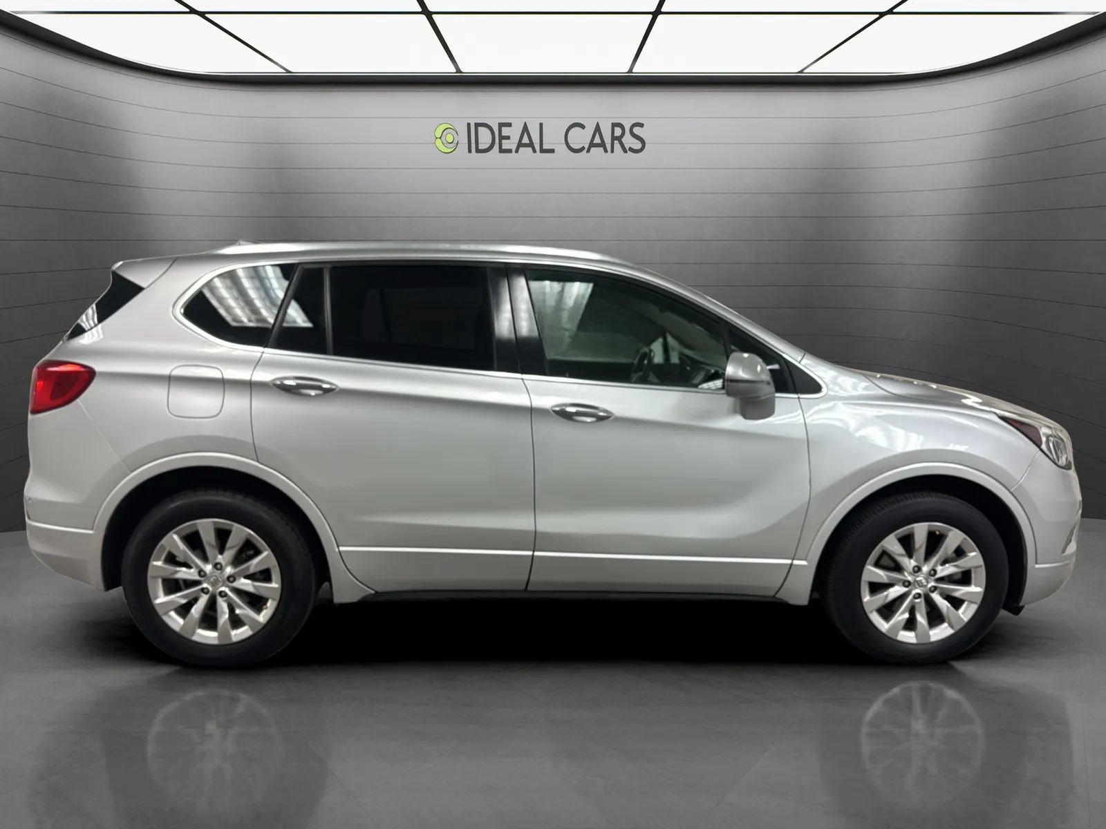 Used 2018 Buick Envision Essence AWD/4WD image 6