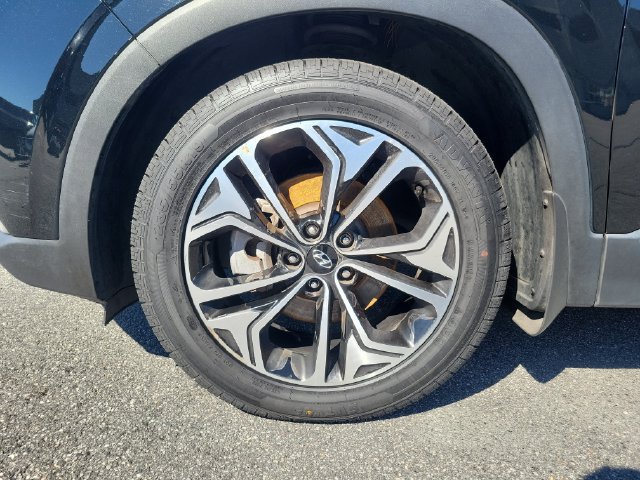 Used 2019 Hyundai Santa Fe Limited FWD image 7
