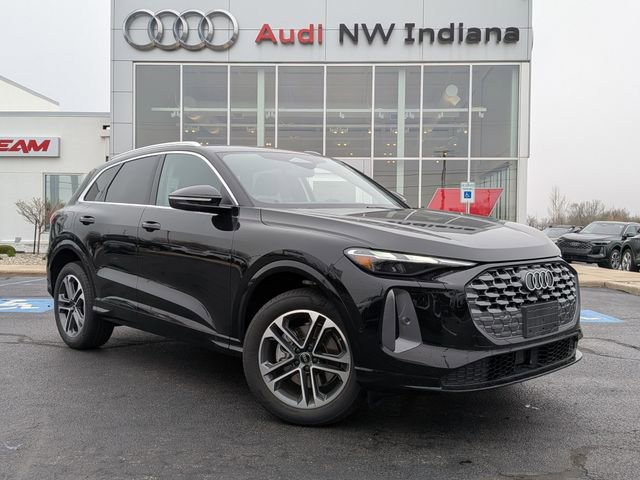 Used 2025 Audi Q5 Premium w/ Convenience Package AWD/4WD video 1