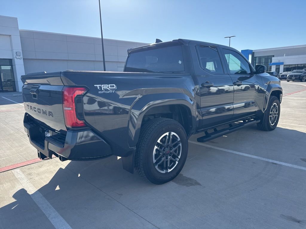 Used 2024 Toyota Tacoma TRD Sport image 5