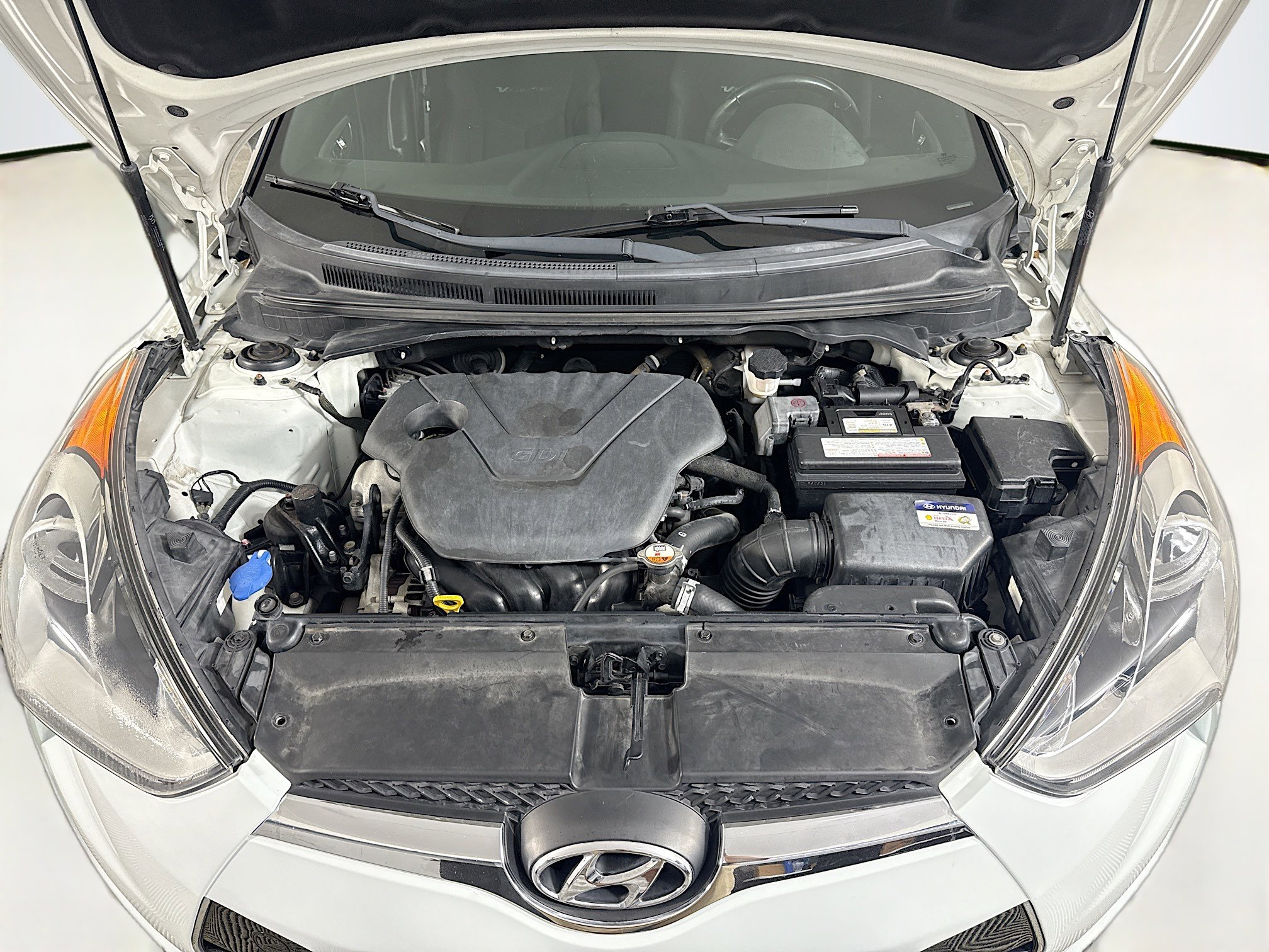 Used 2017 Hyundai Veloster Value Edition image 38