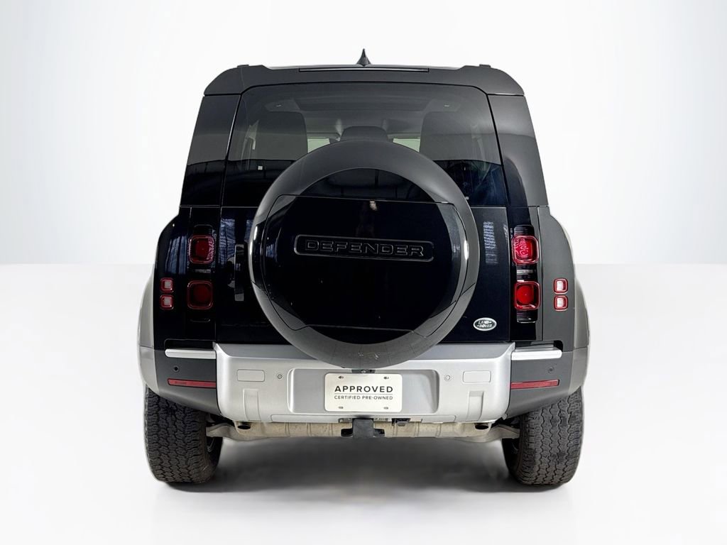 Used 2023 Land Rover Defender 90 S image 4