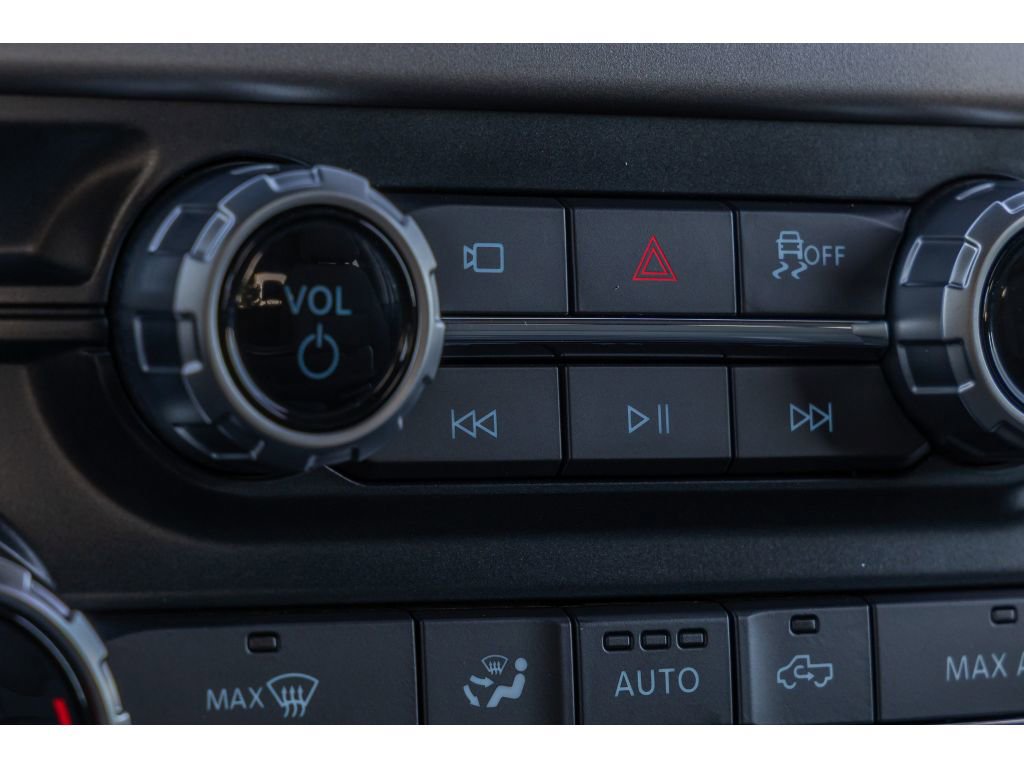 Used 2025 Ford F150 XLT w/ Equipment Group 301A Standard image 24