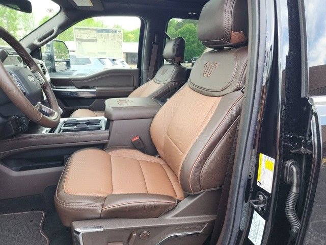 New 2025 Ford F250 King Ranch w/ Chrome Package image 15