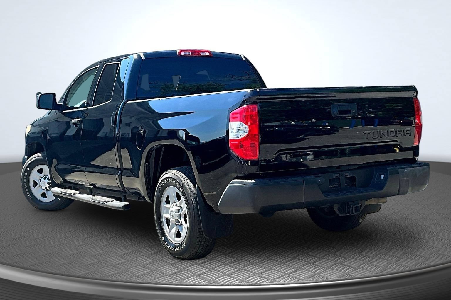 Used 2019 Toyota Tundra SR RWD image 4