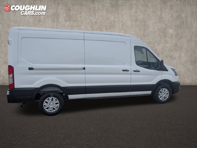 New 2027 Ford Transit 250 148 Medium Roof w/ Load Area Protection Package RWD image 9