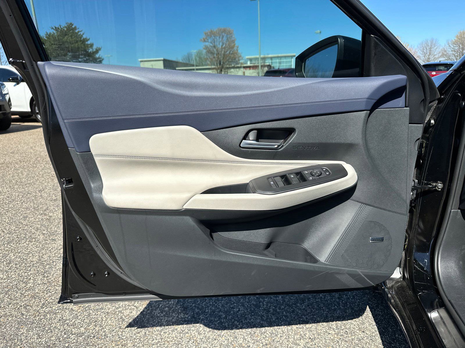 New 2026 Nissan Sentra SL w/ Floor Mat Package FWD image 6