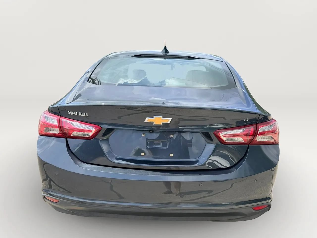 Used 2021 Chevrolet Malibu LT FWD image 6