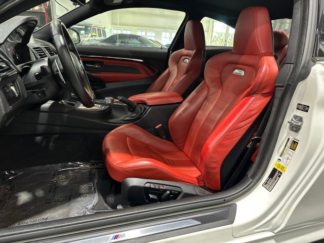 Used 2015 BMW M4 Coupe RWD image 5