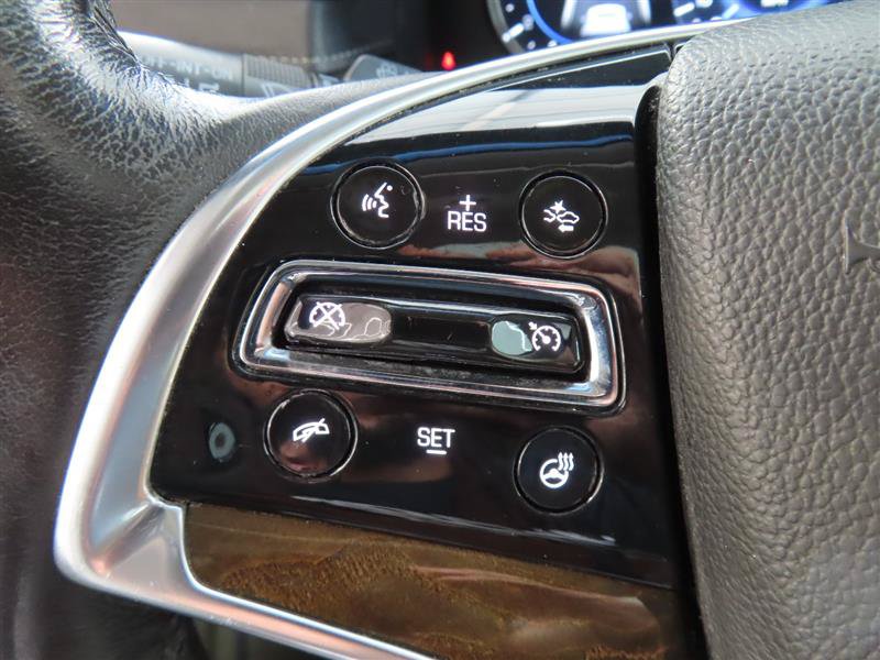 Used 2020 Cadillac Escalade Premium Luxury RWD image 27
