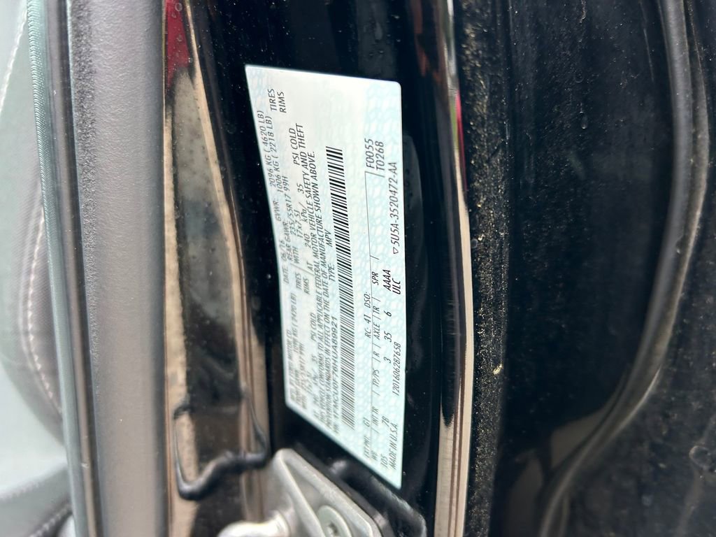 Used 2017 Ford Escape S FWD image 10