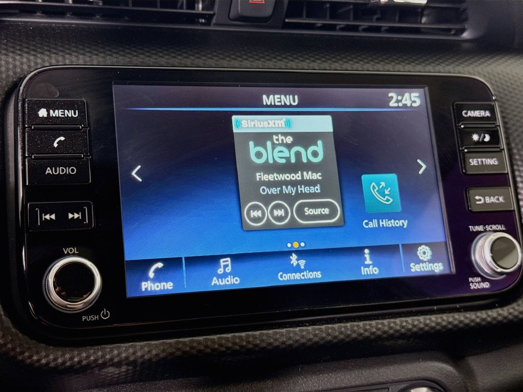 Used 2024 Nissan Kicks SV FWD image 7
