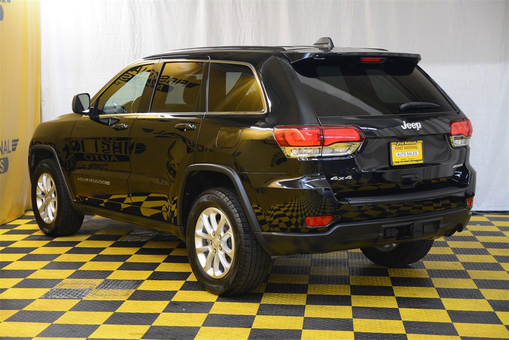Used 2022 Jeep Grand Cherokee Laredo E w/ Security & Convenience Group image 8