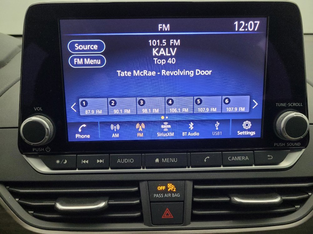 Used 2023 Nissan Altima 2.5 SV image 25