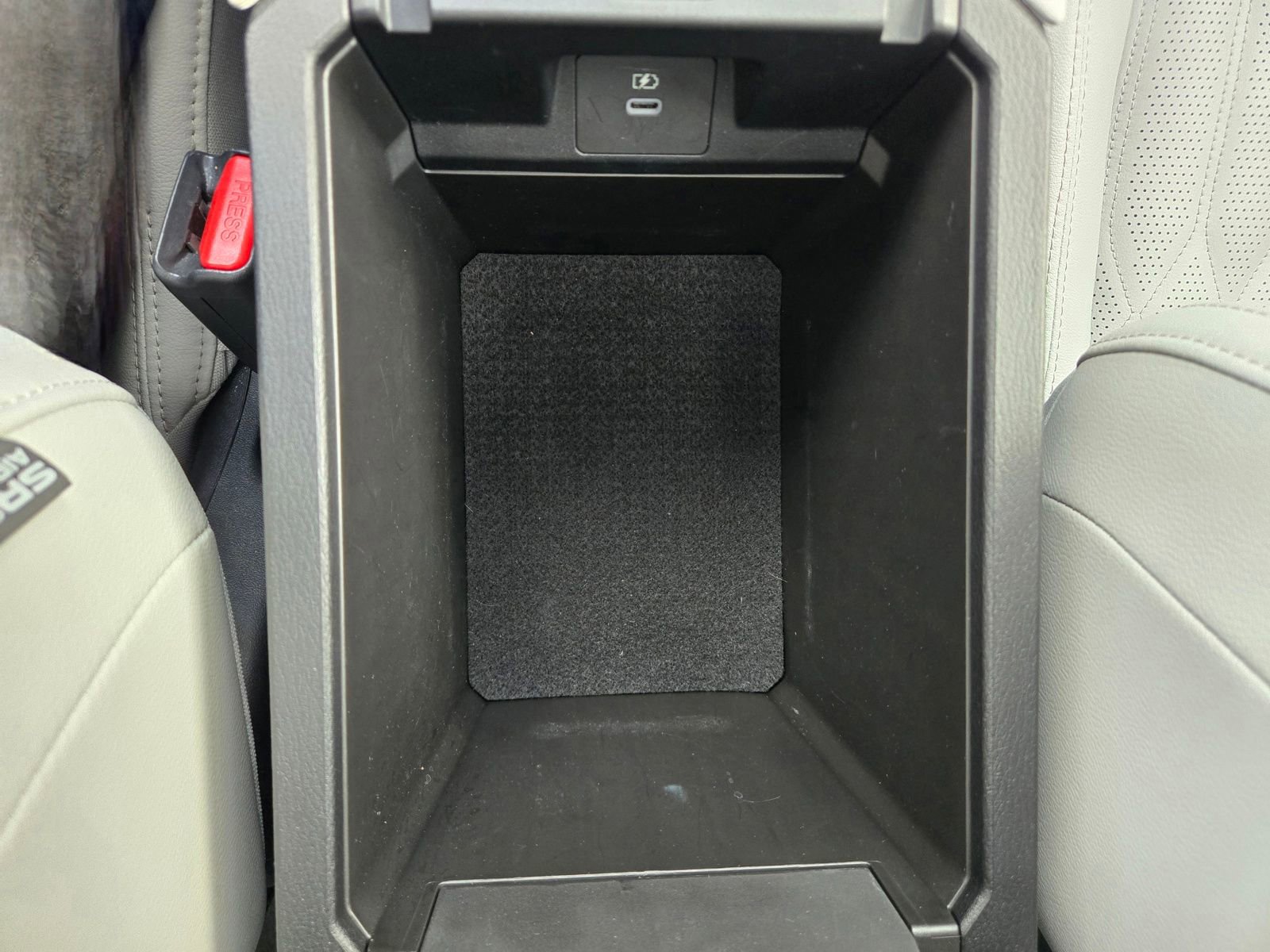 Used 2025 Mitsubishi Outlander SEL FWD image 39