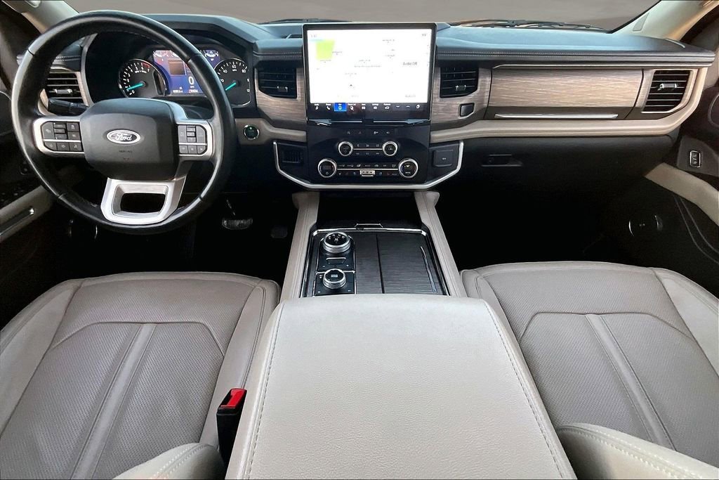 Used 2024 Ford Expedition Max Limited image 7