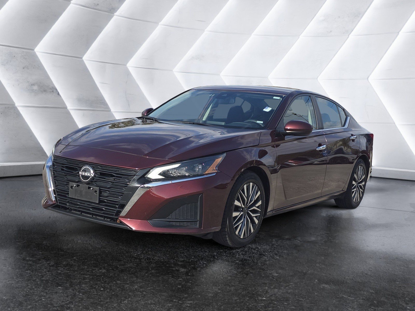 Used 2023 Nissan Altima 2.5 SV image 6