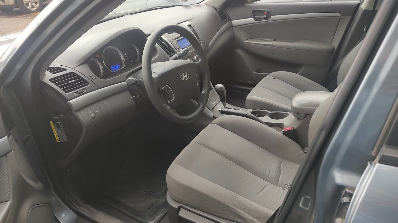 Used 2010 Hyundai Sonata GLS image 4