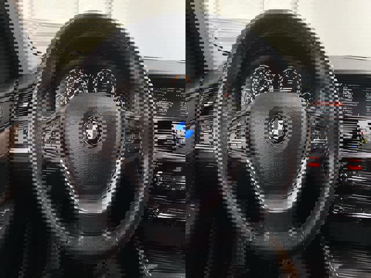 Used 2016 BMW X3 xDrive28d image 19