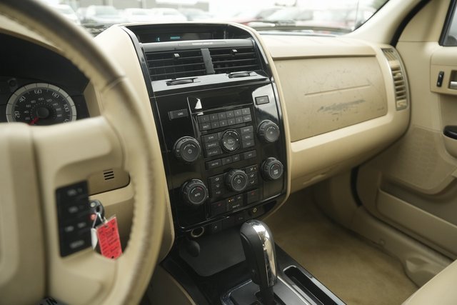 Used 2008 Ford Escape Limited image 27