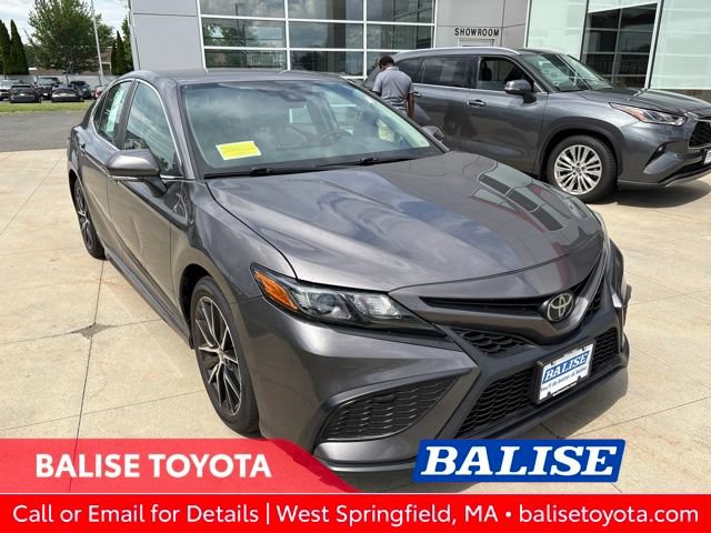 Used 2024 Toyota Camry SE FWD video 1