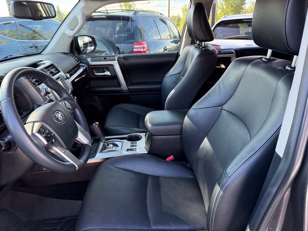 Used 2015 Toyota 4Runner Limited AWD/4WD image 11