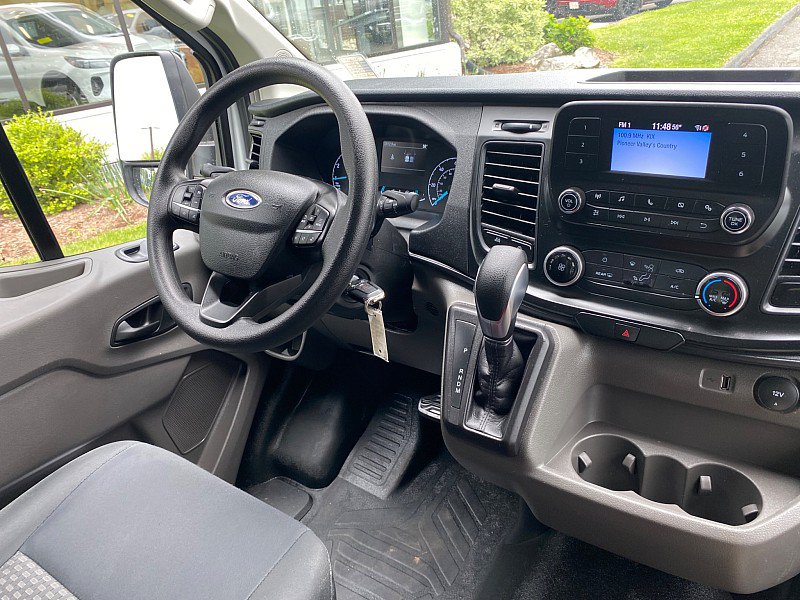 Used 2025 Ford Transit 250 Low Roof w/ Exterior Upgrade Package RWD image 19