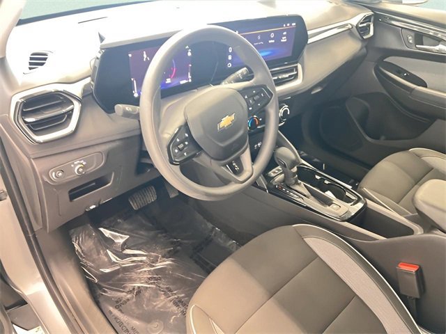 Used 2025 Chevrolet TrailBlazer LT image 17