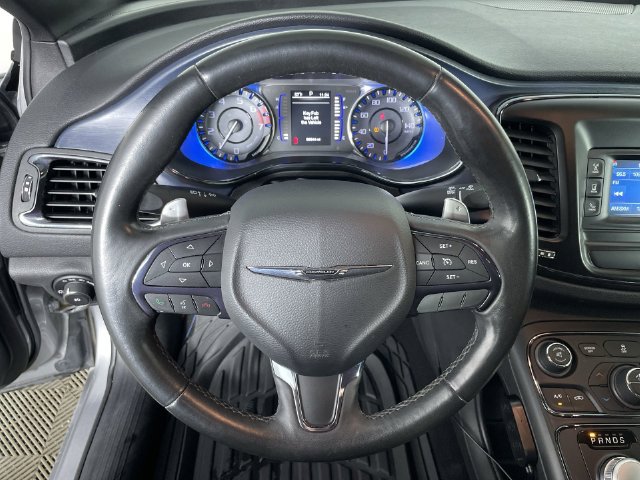 Used 2015 Chrysler 200 S w/ Comfort Group FWD image 26