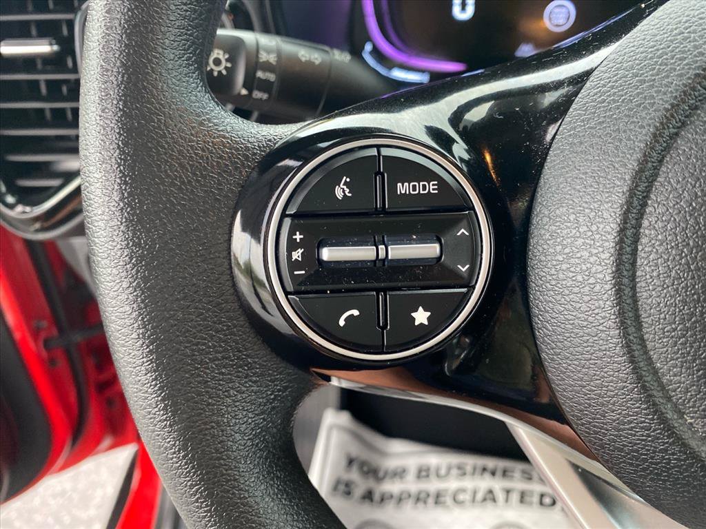 Certified 2024 Kia Soul S FWD image 18