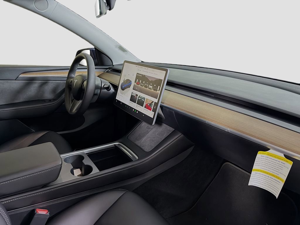 Used 2023 Tesla Model Y Performance image 30