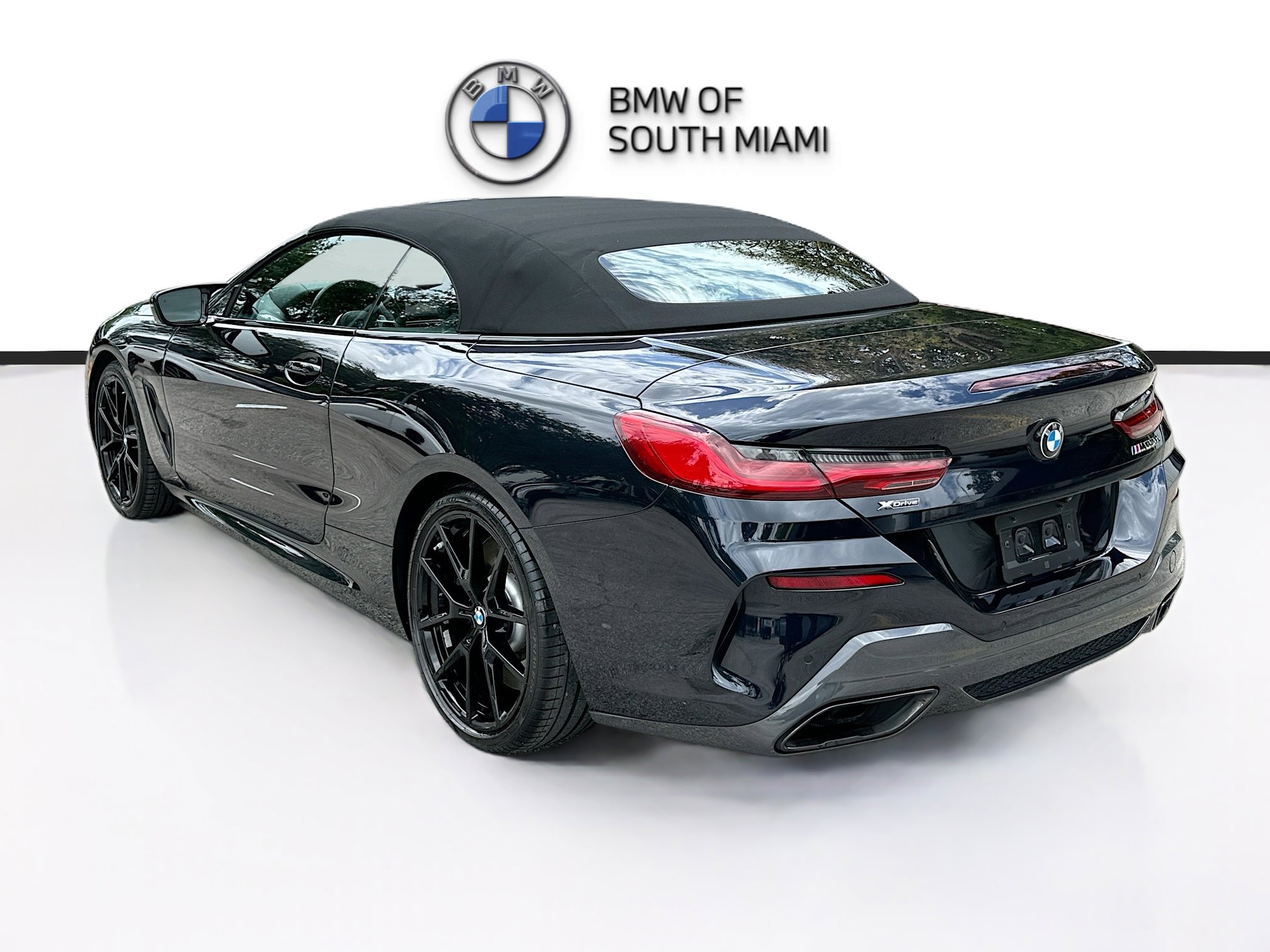 Used 2024 BMW M850i xDrive Convertible AWD/4WD image 5